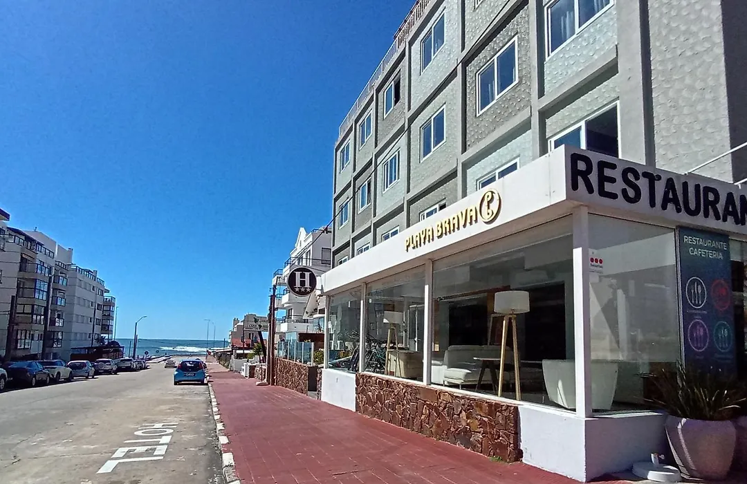 Hotel Playa Brava-1
